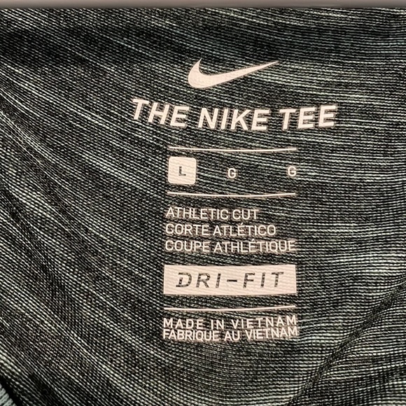 Nike Dri-Fit Tee - Picture 2 of 3